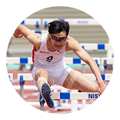 写真：岐部選手が走っている様子