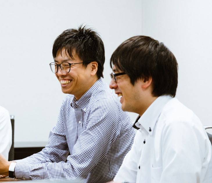 写真：生田さんと白石さんのインタビューカット