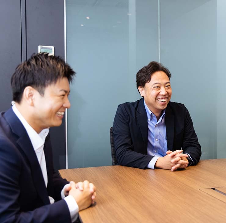 写真：宮島さんと松尾さんのインタビューカット