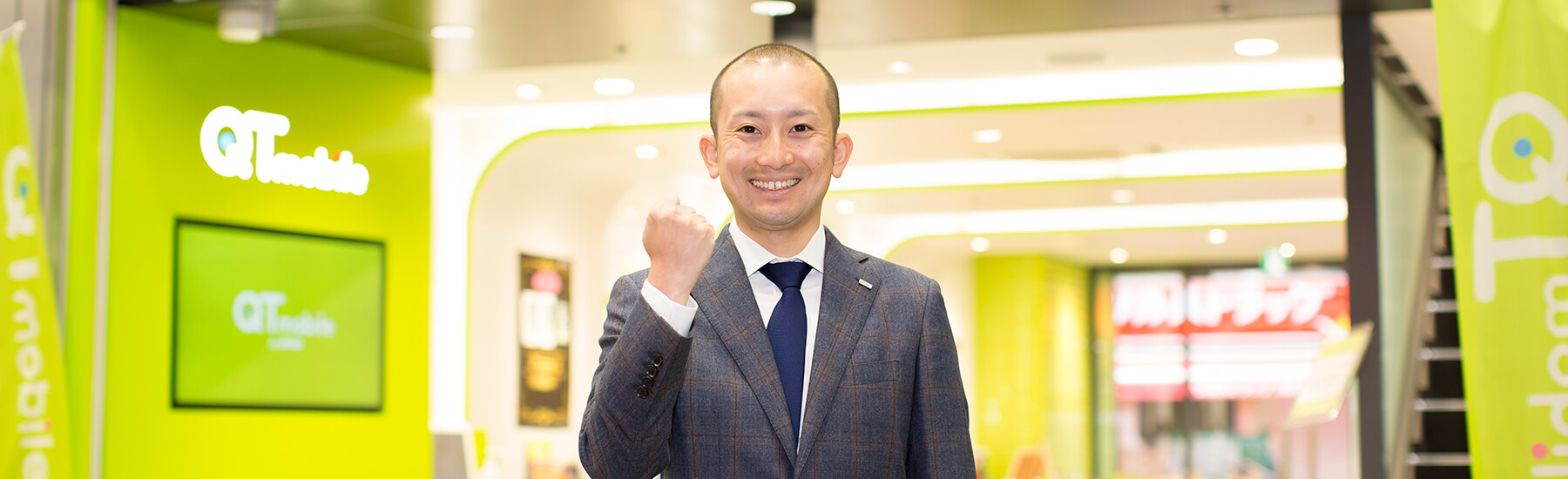 写真:松尾さんのインタビューカット03