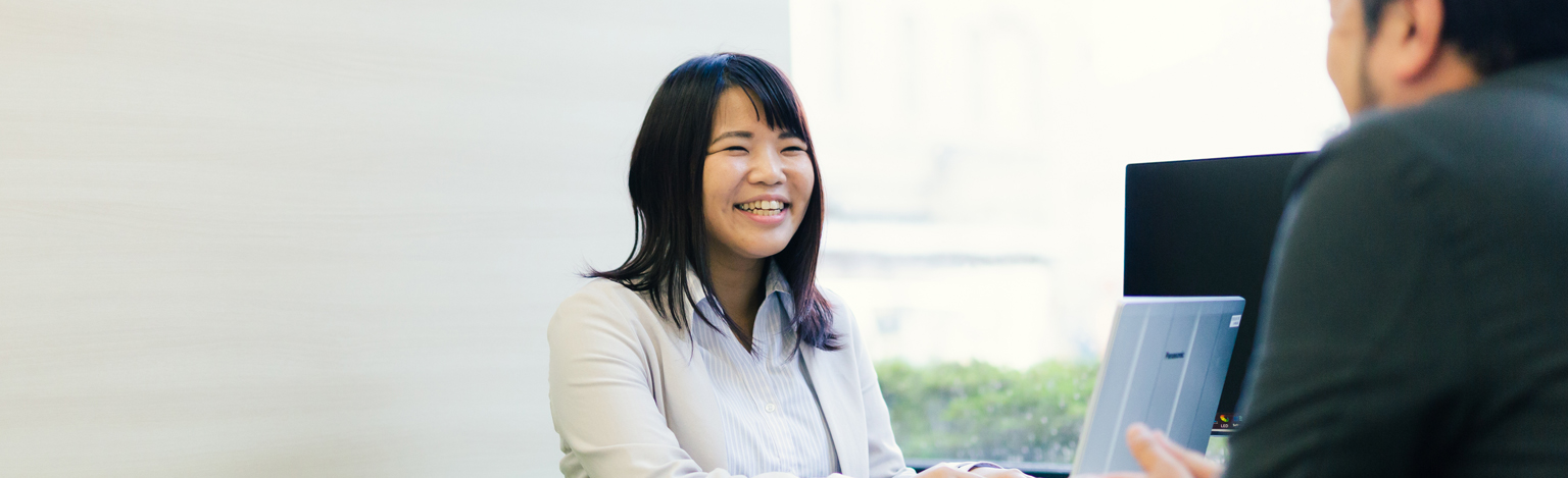 写真:岩木さんのインタビューカット03