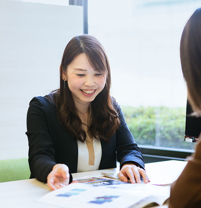写真:門脇さんのインタビューカット01