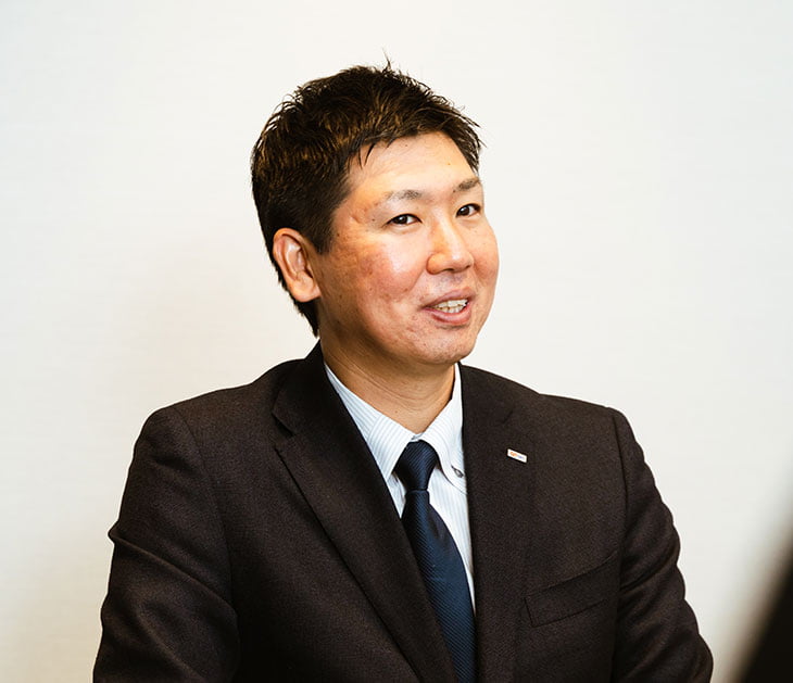 写真:中原さんのインタビューカット01