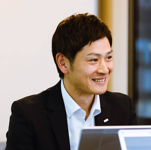 情報戦略システム部　ICTソリューション推進グループ 西本 晃